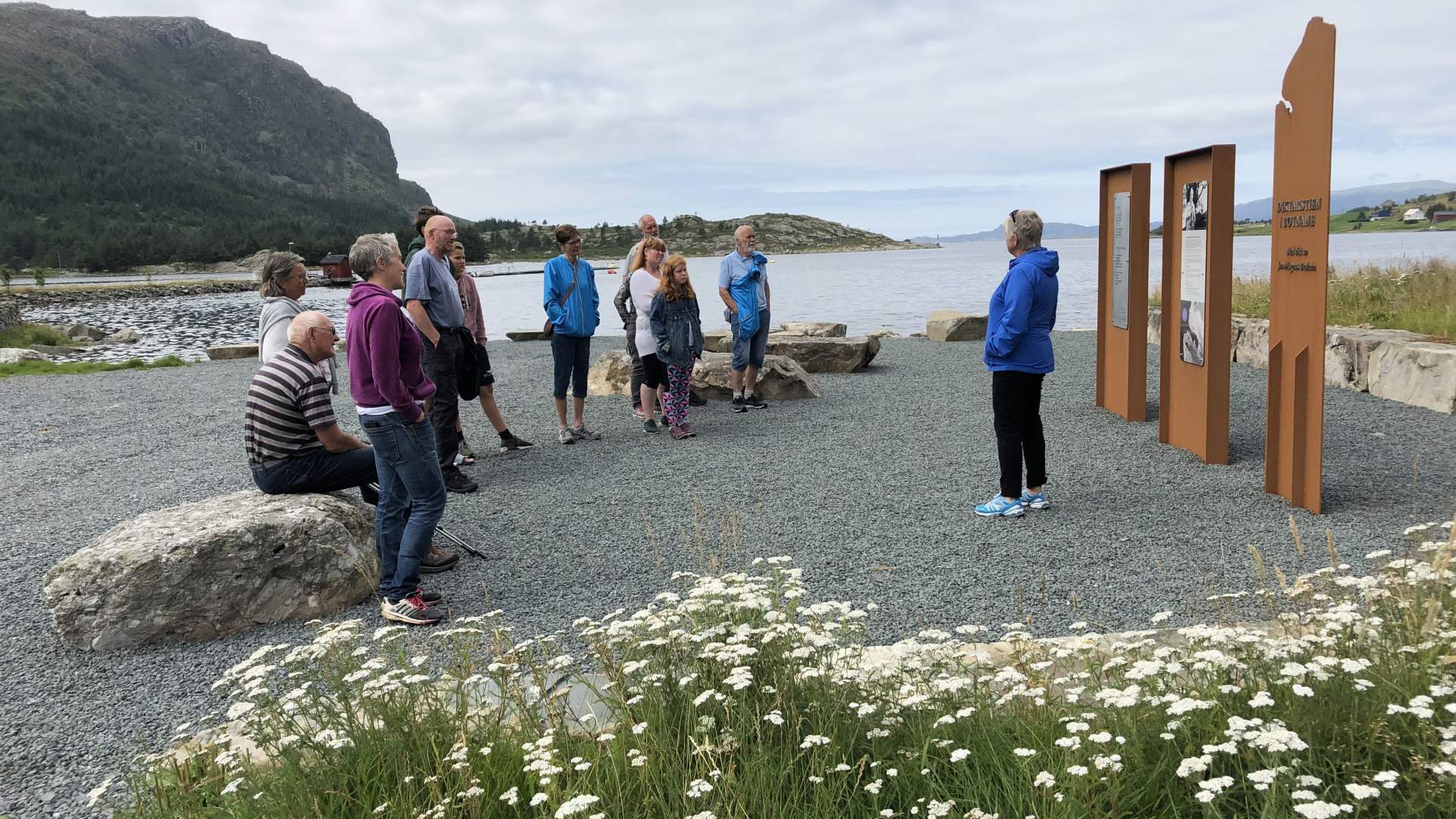 Diktarstien i Botnane