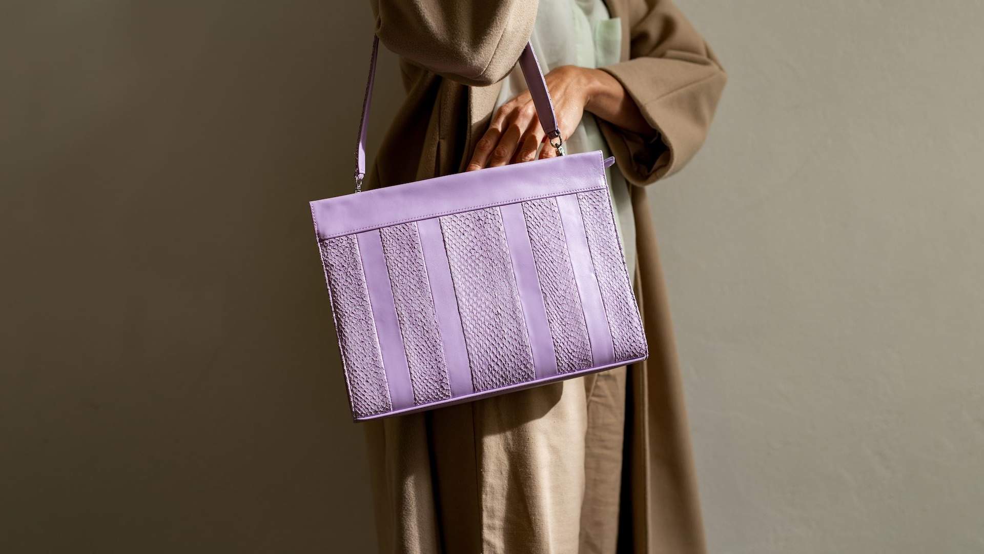 EBN - Salmon Leather Accessories