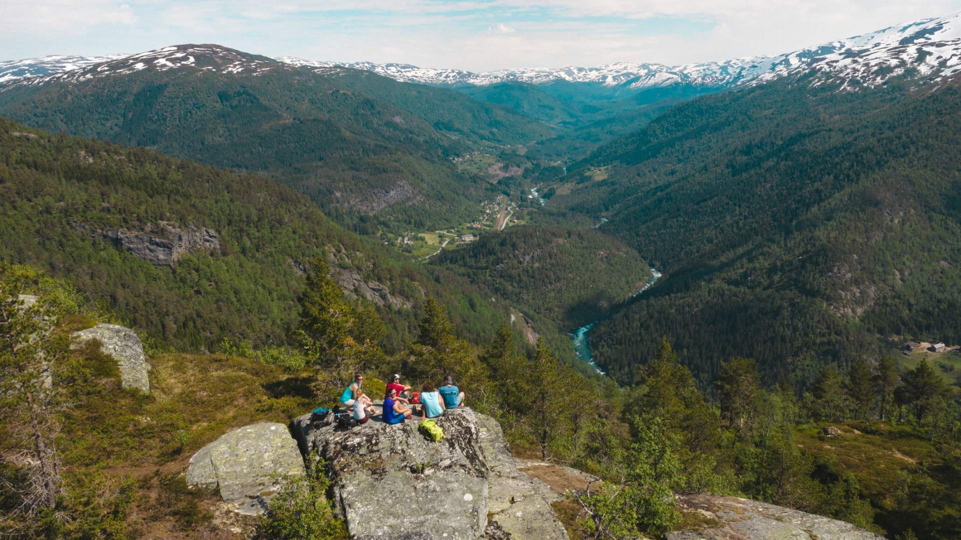 Sverrestigen med Wild Voss