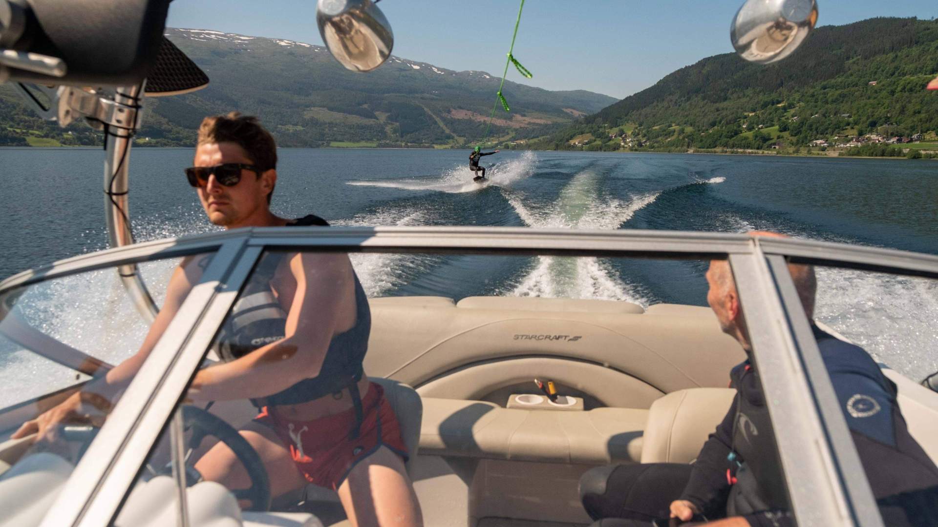 Water skiing/Wakeboarding, Voss Flow