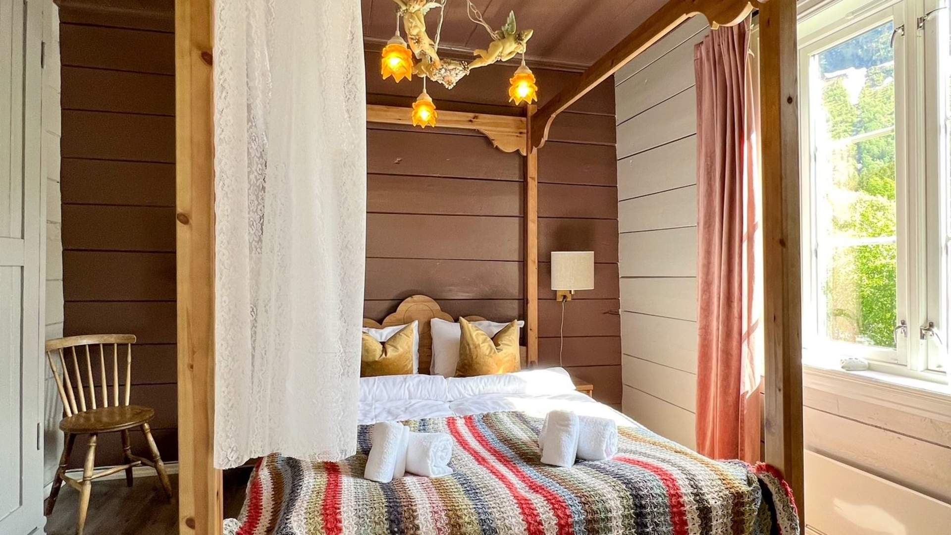 Vollsnes Guest House