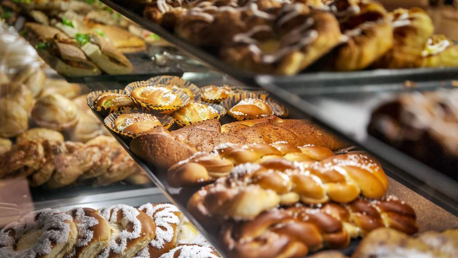 Myklevold baker`s café at Amfi Narvik
