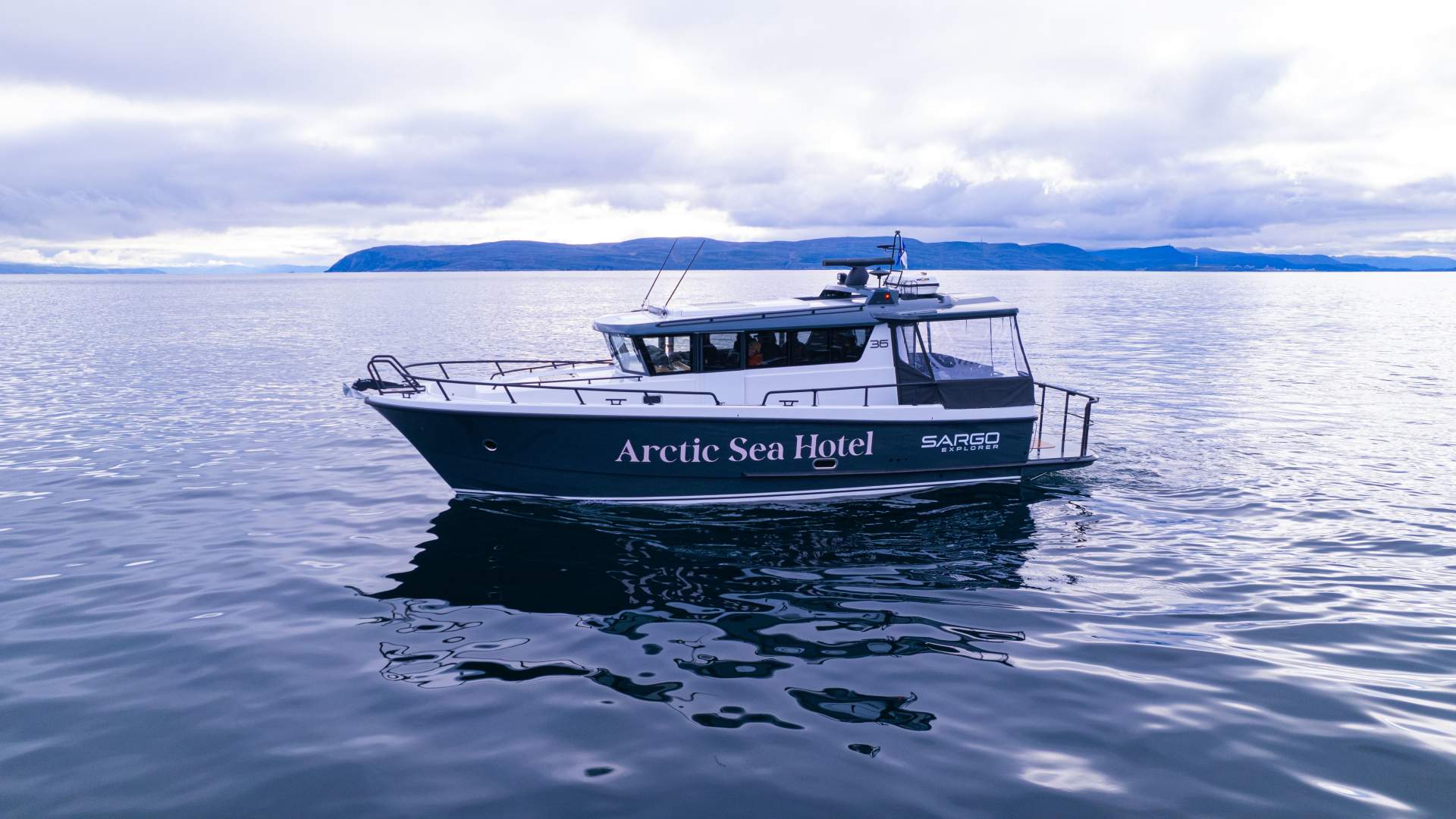 Rent a boat with captain