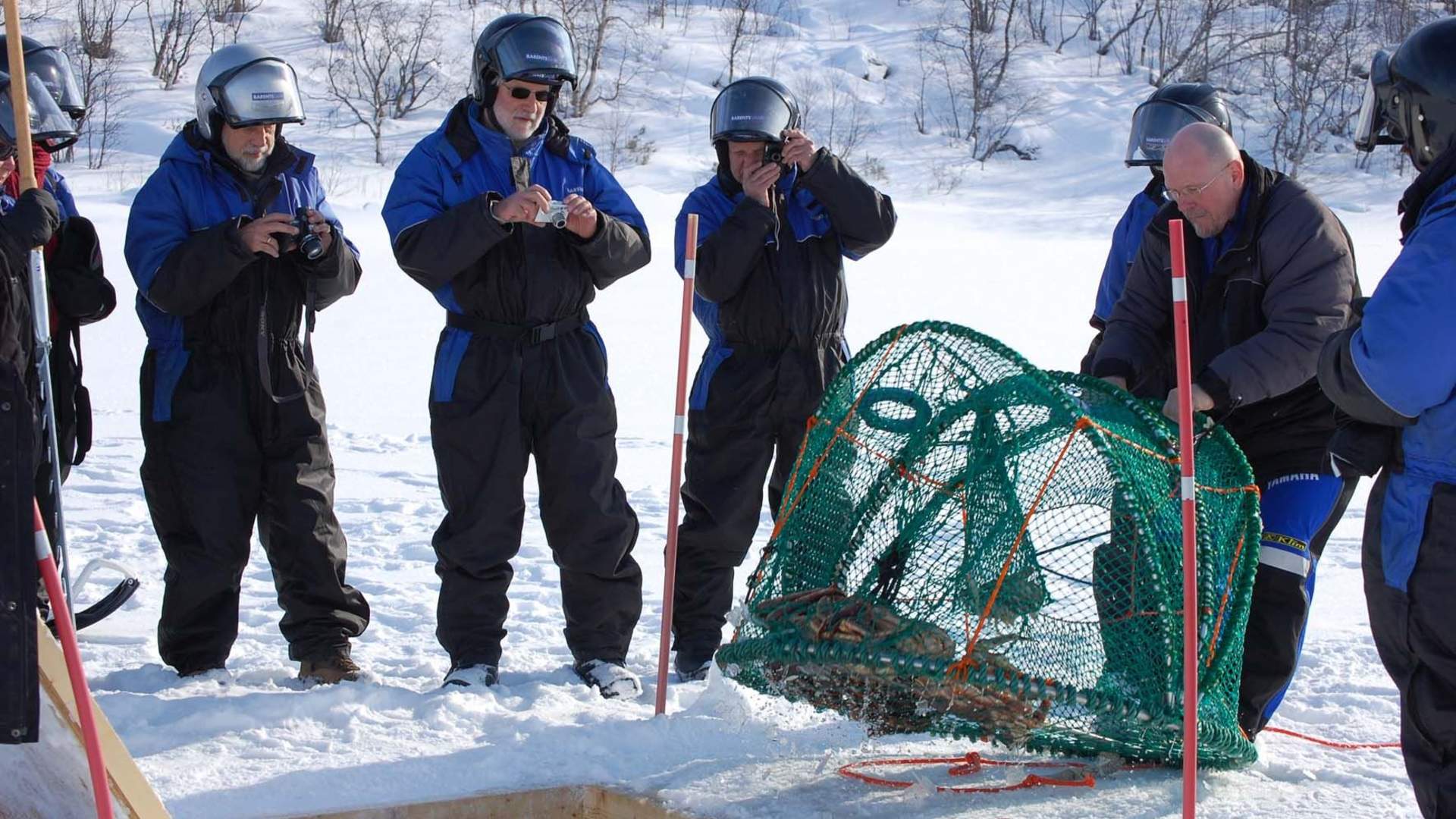 King Crab Safari by snowmobile incl meal - Barents Safari