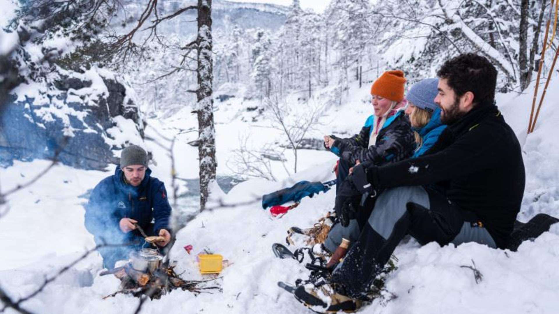 Trugetur, tog og bålkos i Raundalen med Wild Voss
