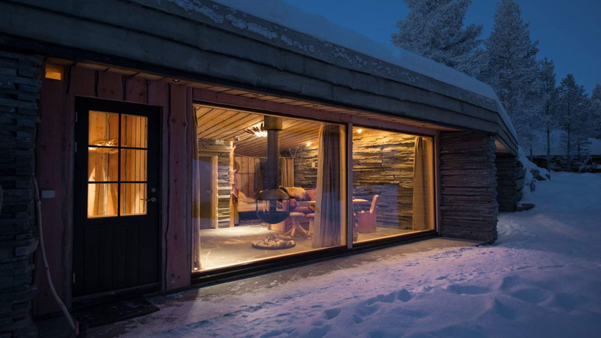 Engholm Husky Design Lodges