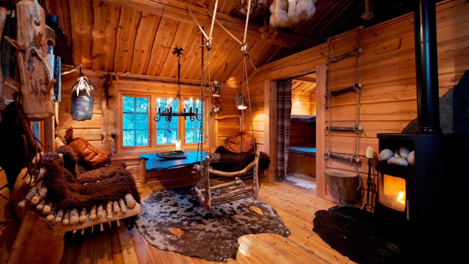Engholm Husky Design Lodges