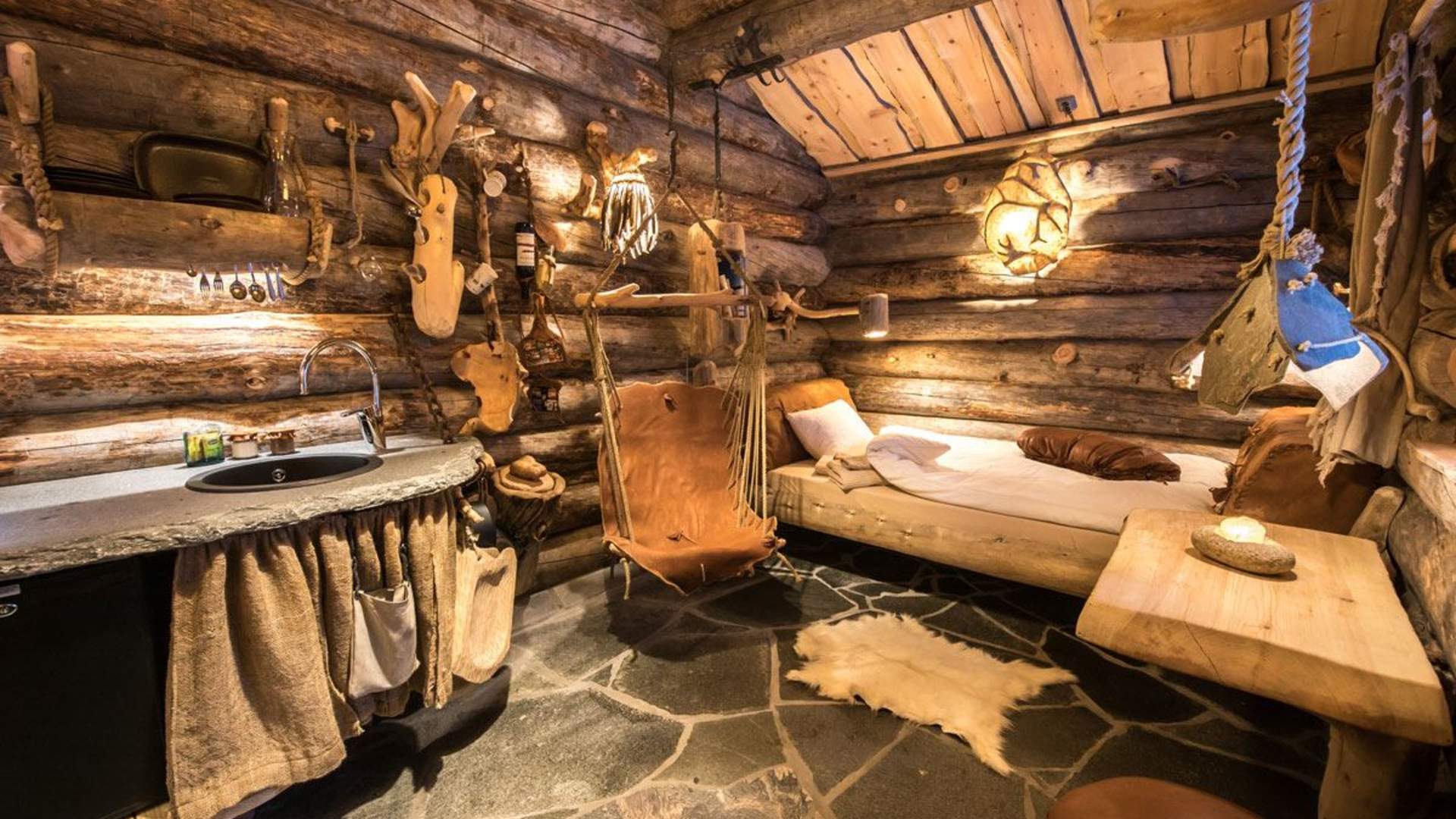 Engholm Husky Design Lodges