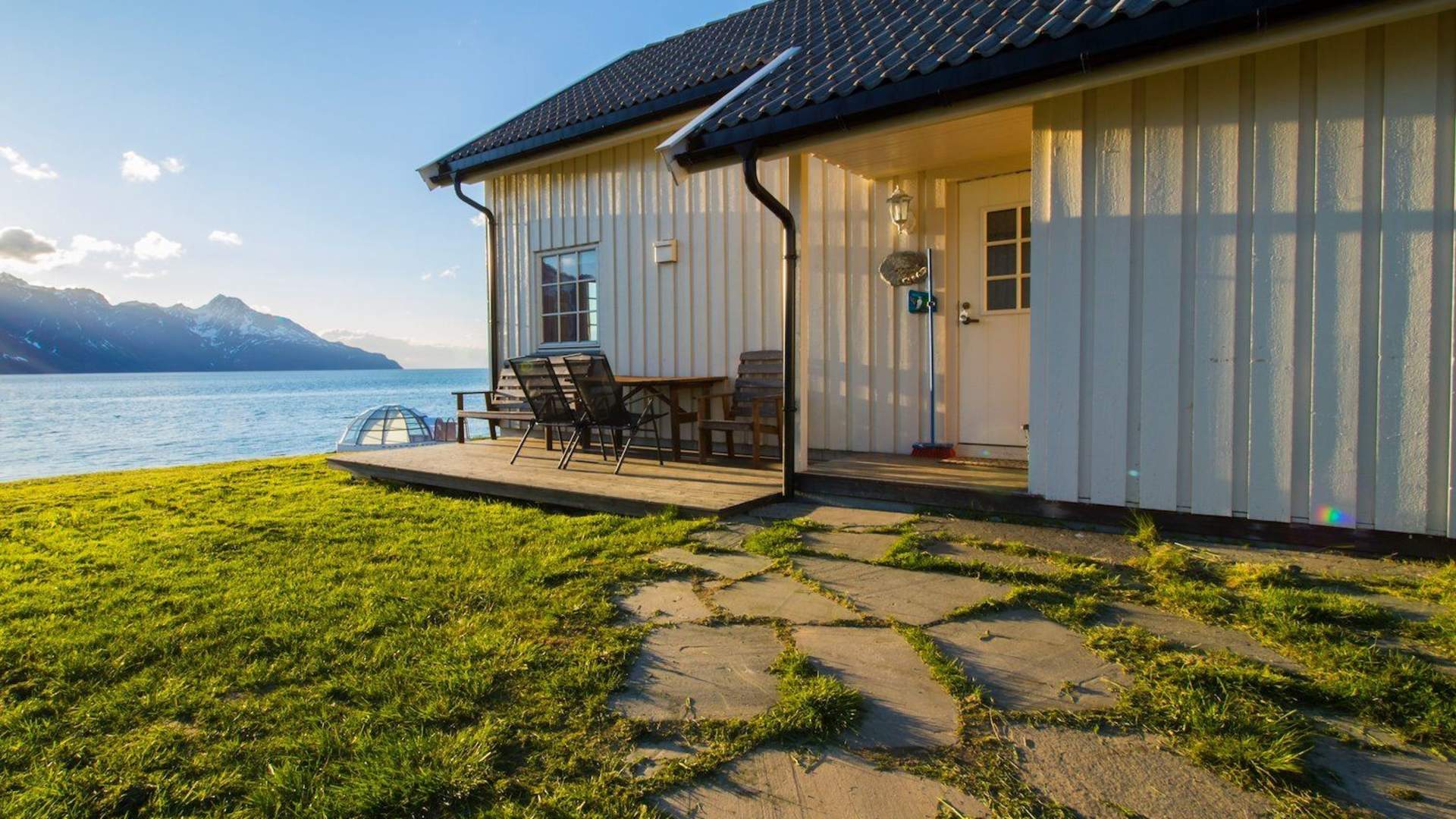 Lyngen North