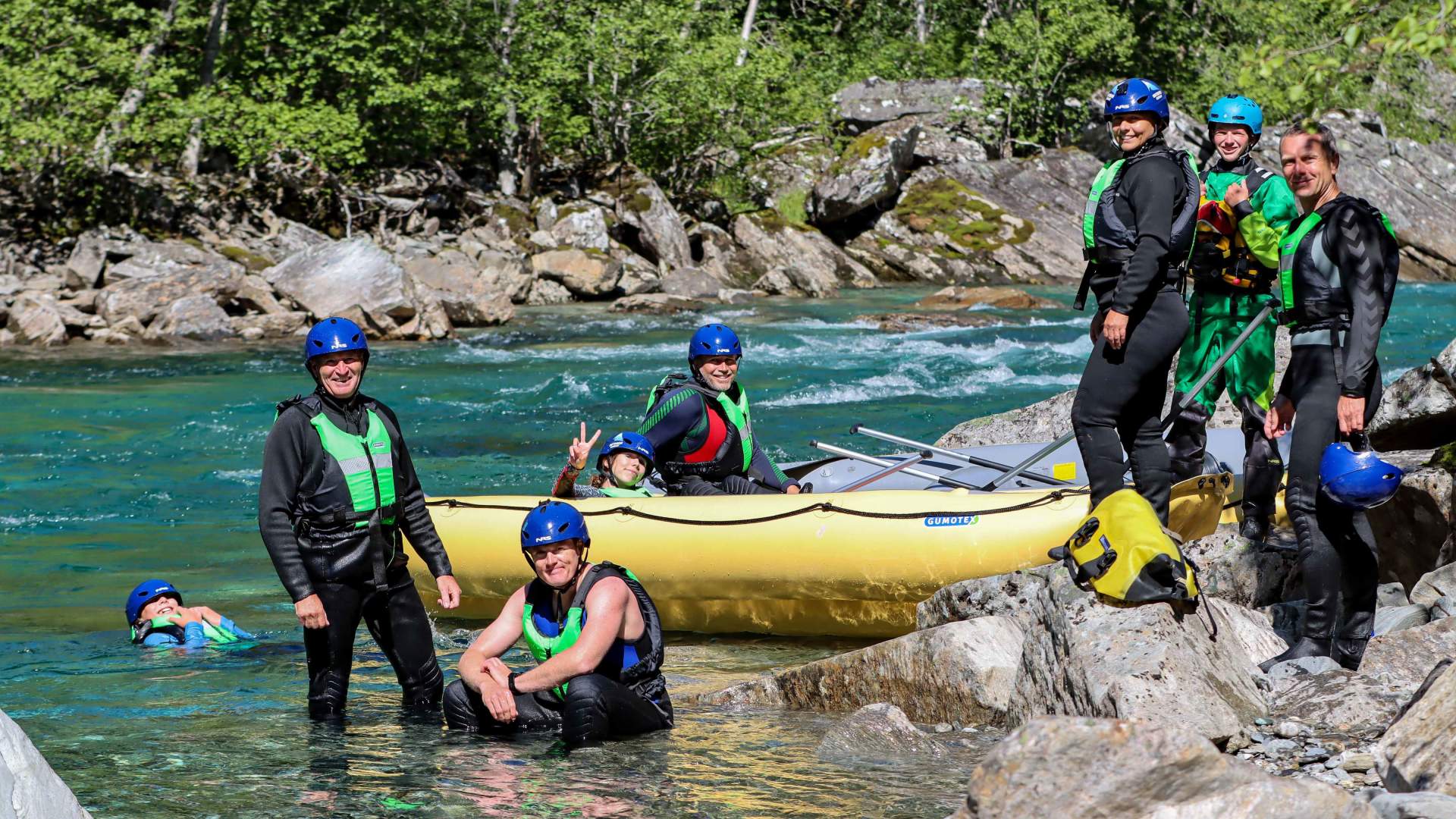 Family rafting grade 2 in Raundal River, Voss, Outdoor Norway
