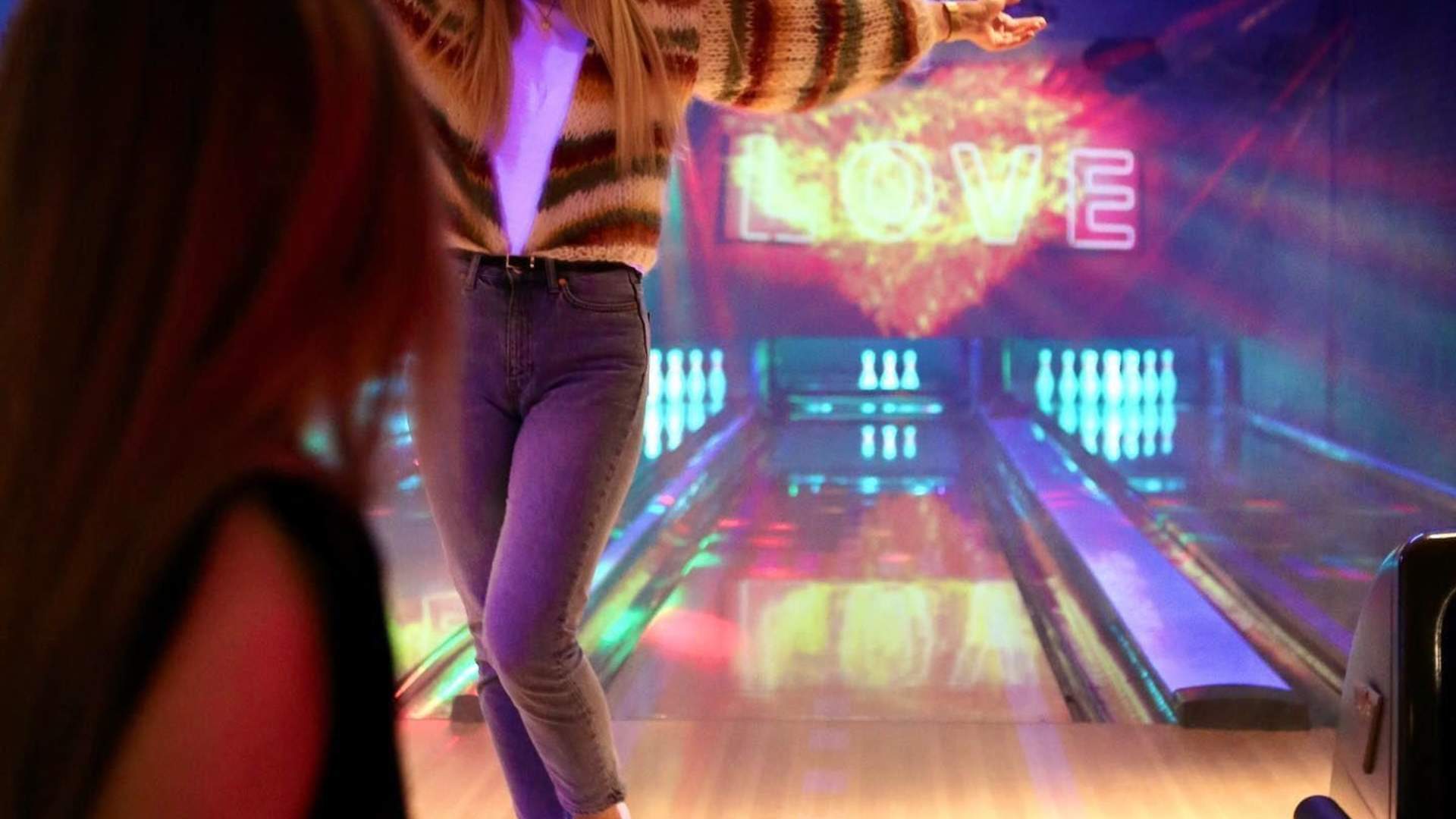 Royal bowling and billiard