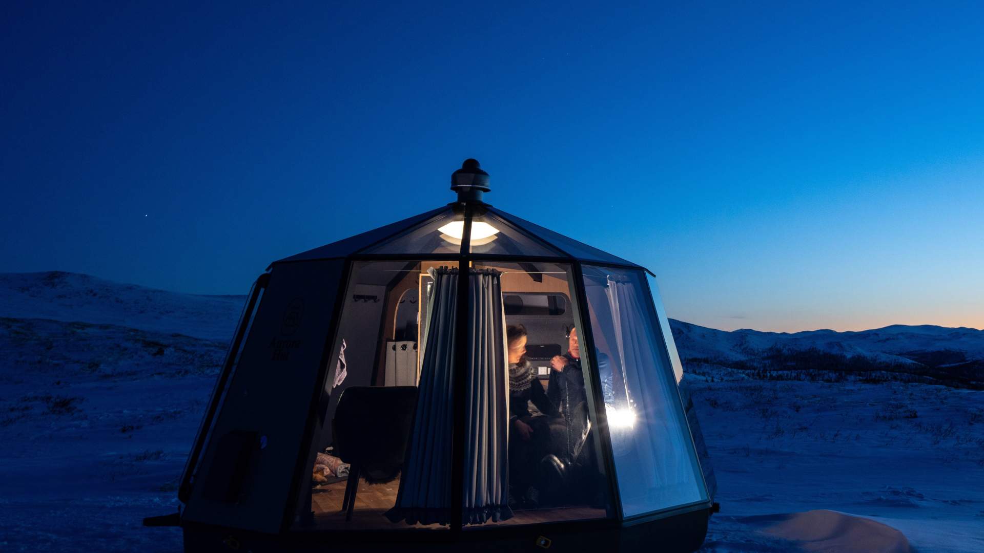 Aurora Hut - Smuksjøseter