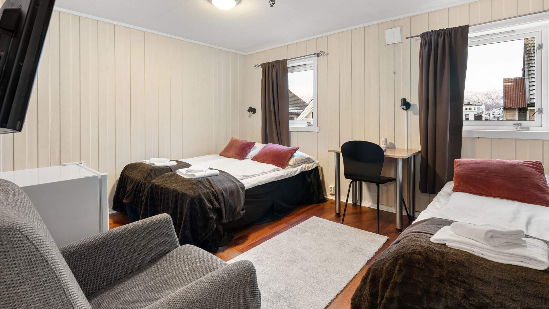 Enter Backpack Hotel