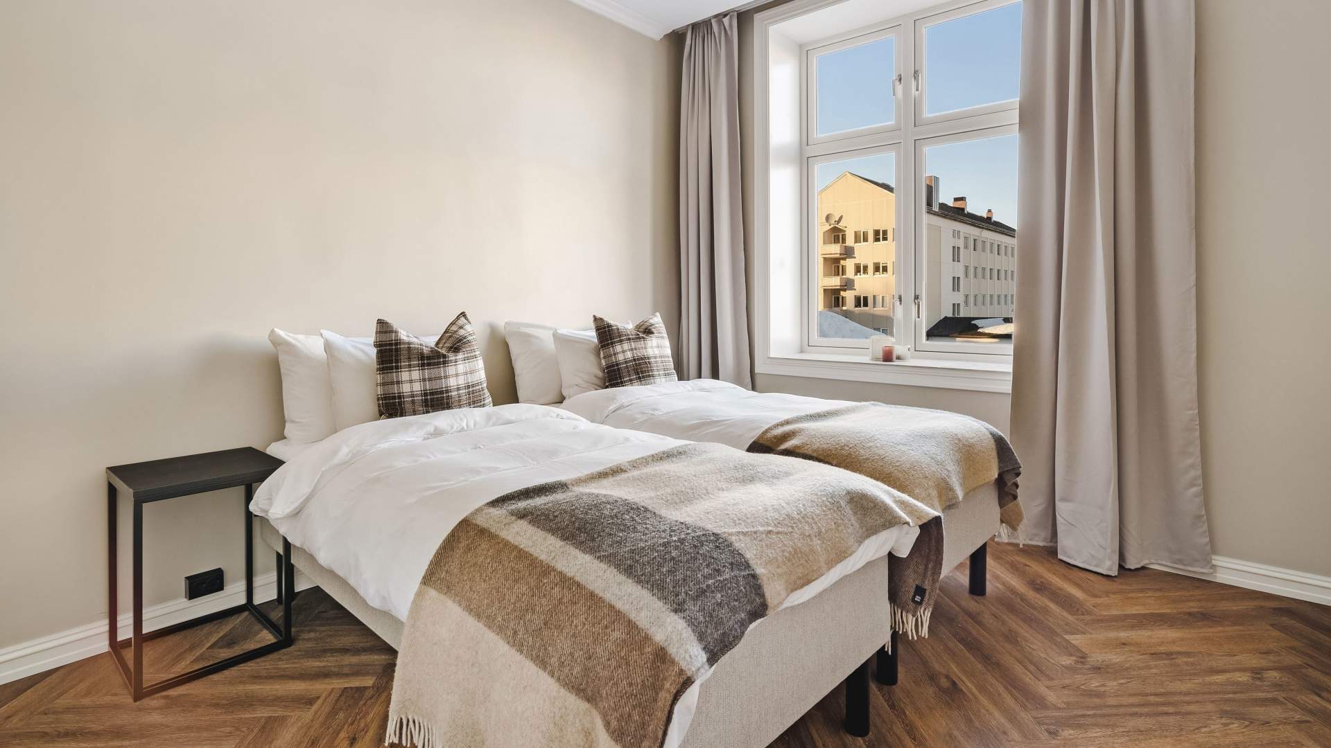 Enter St. Elisabeth Suites