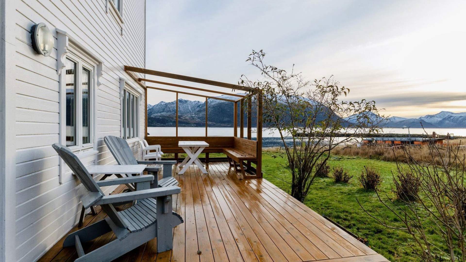 Arctic Ocean Lodge
