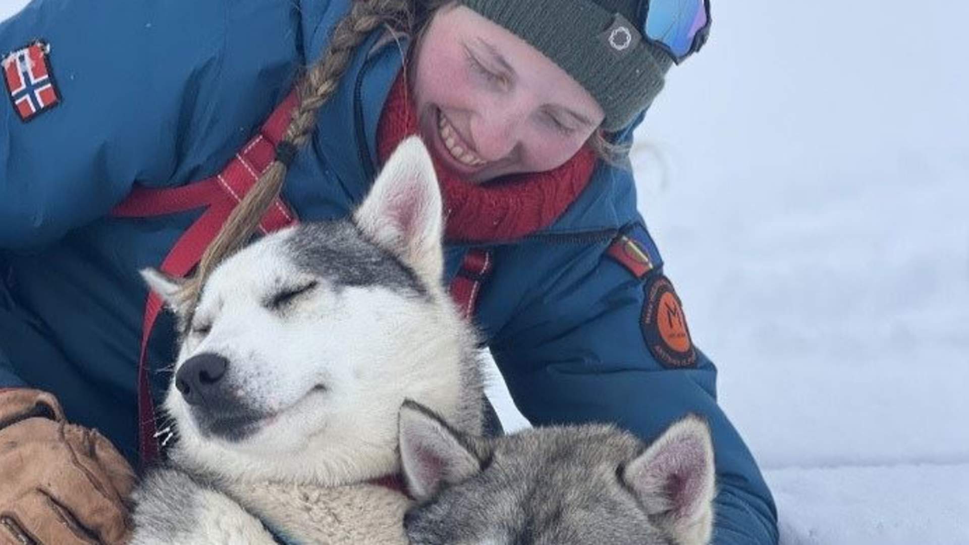 Dogsledding with Kennel Ragnarok Polar