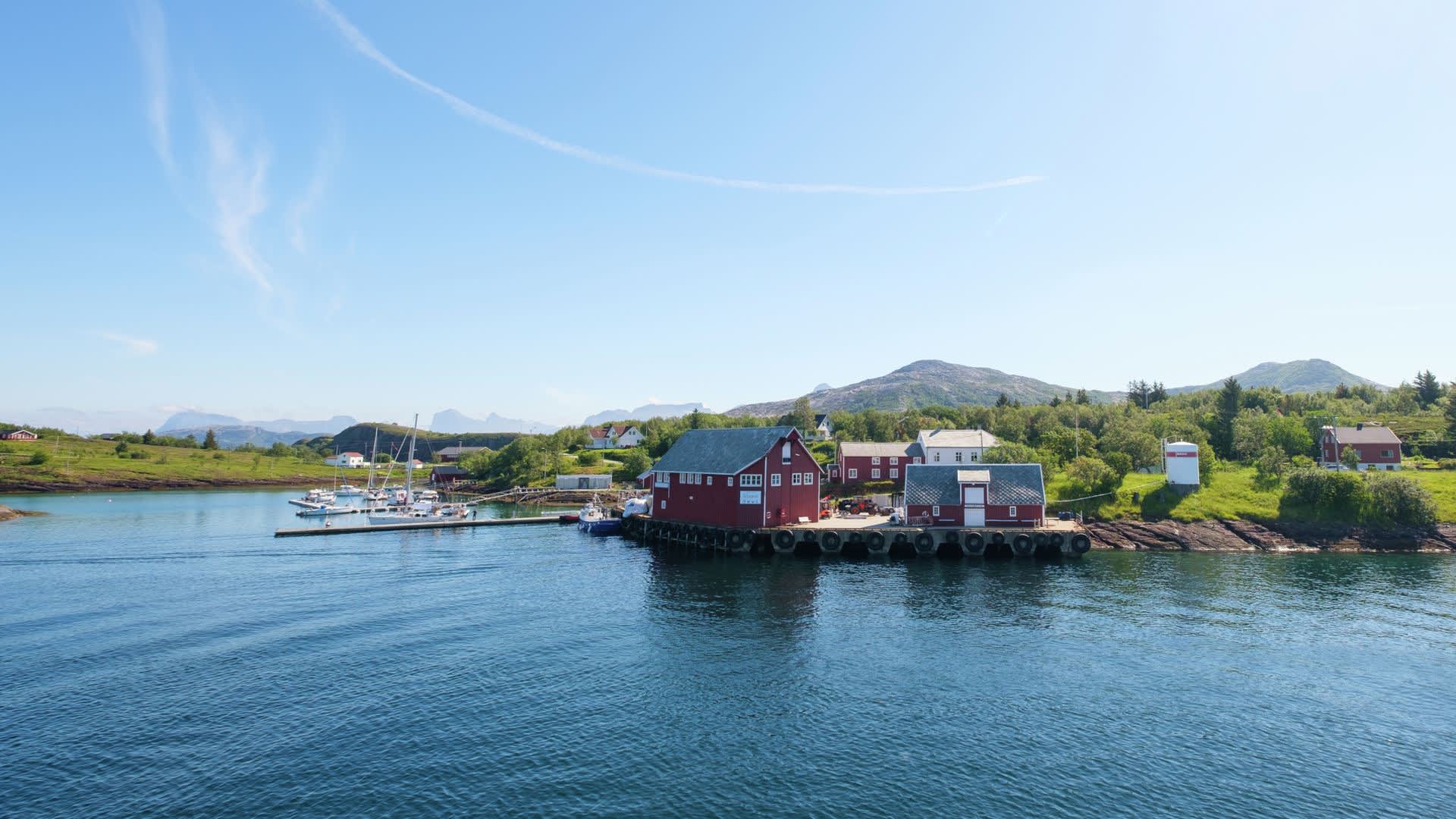Selsøyvik Trading Post in Rødøy
