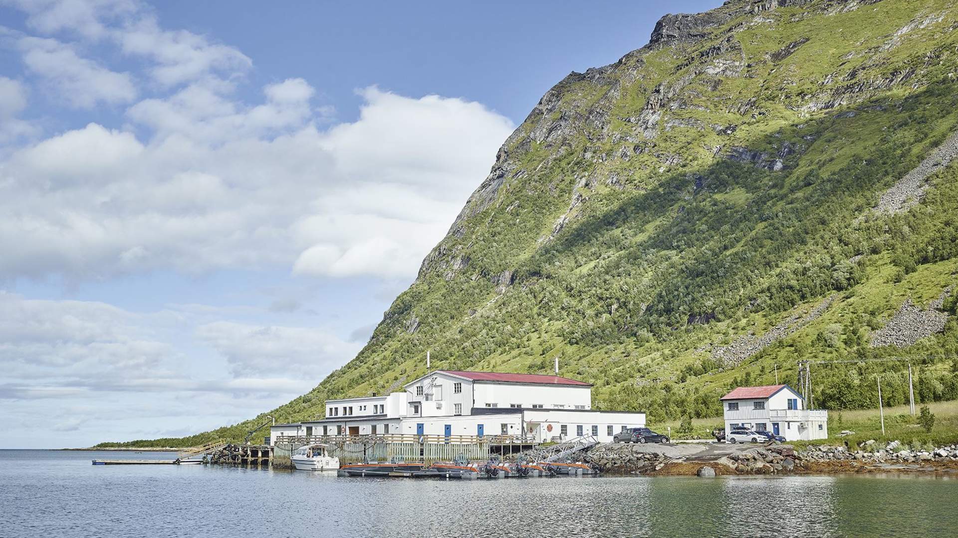 Four bedroom house in Camp Steinfjord