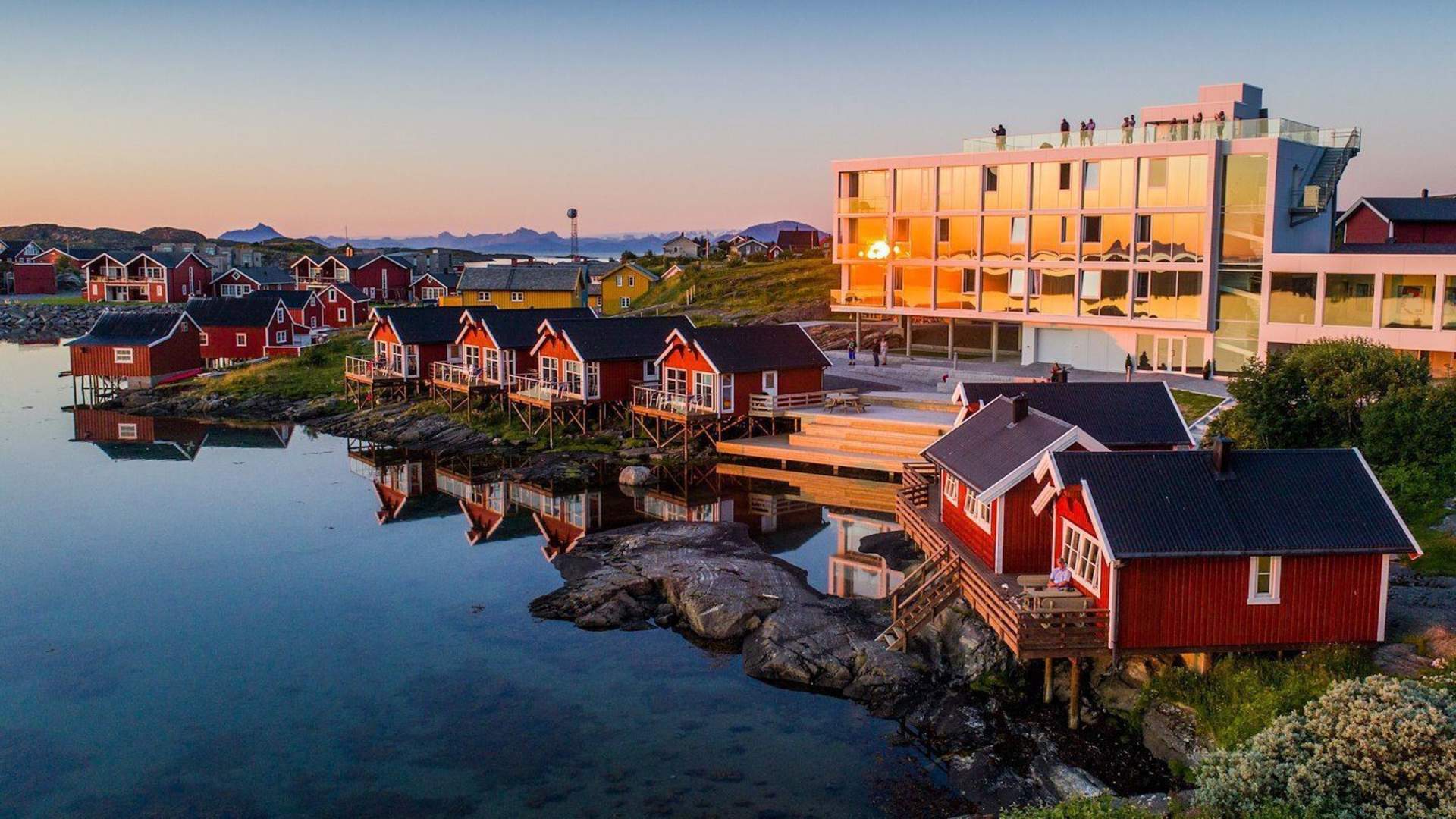 Lovund Hotel