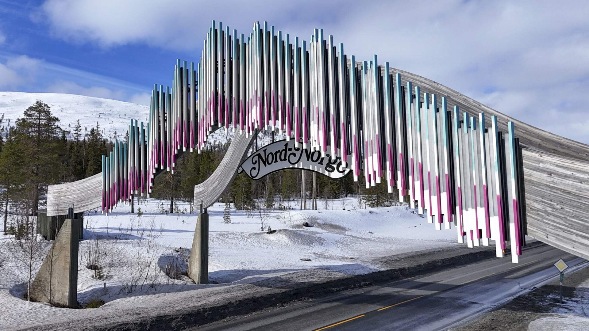 Gateway to Northern Norway - souvenir shop & fast food