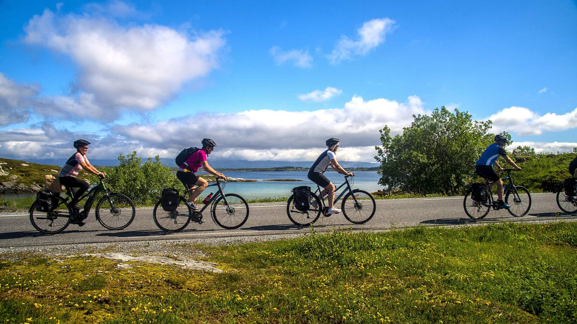 12-day cycling tour along the Coastal Route