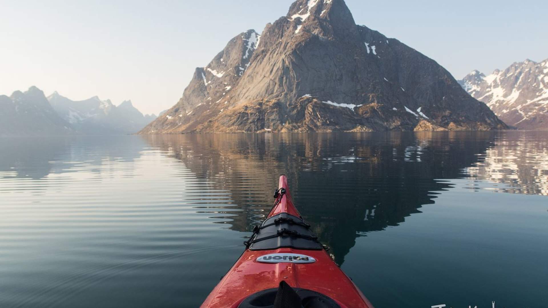 3-hour morning or evening guided kayak tour summer