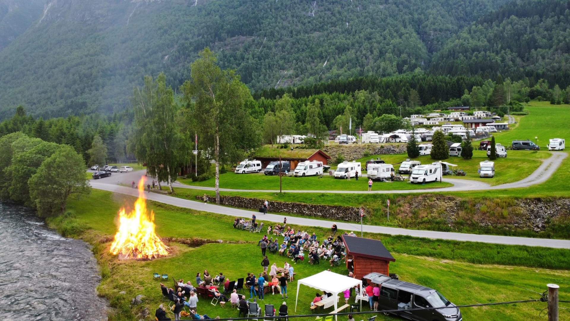Tjugen Camping, Loen