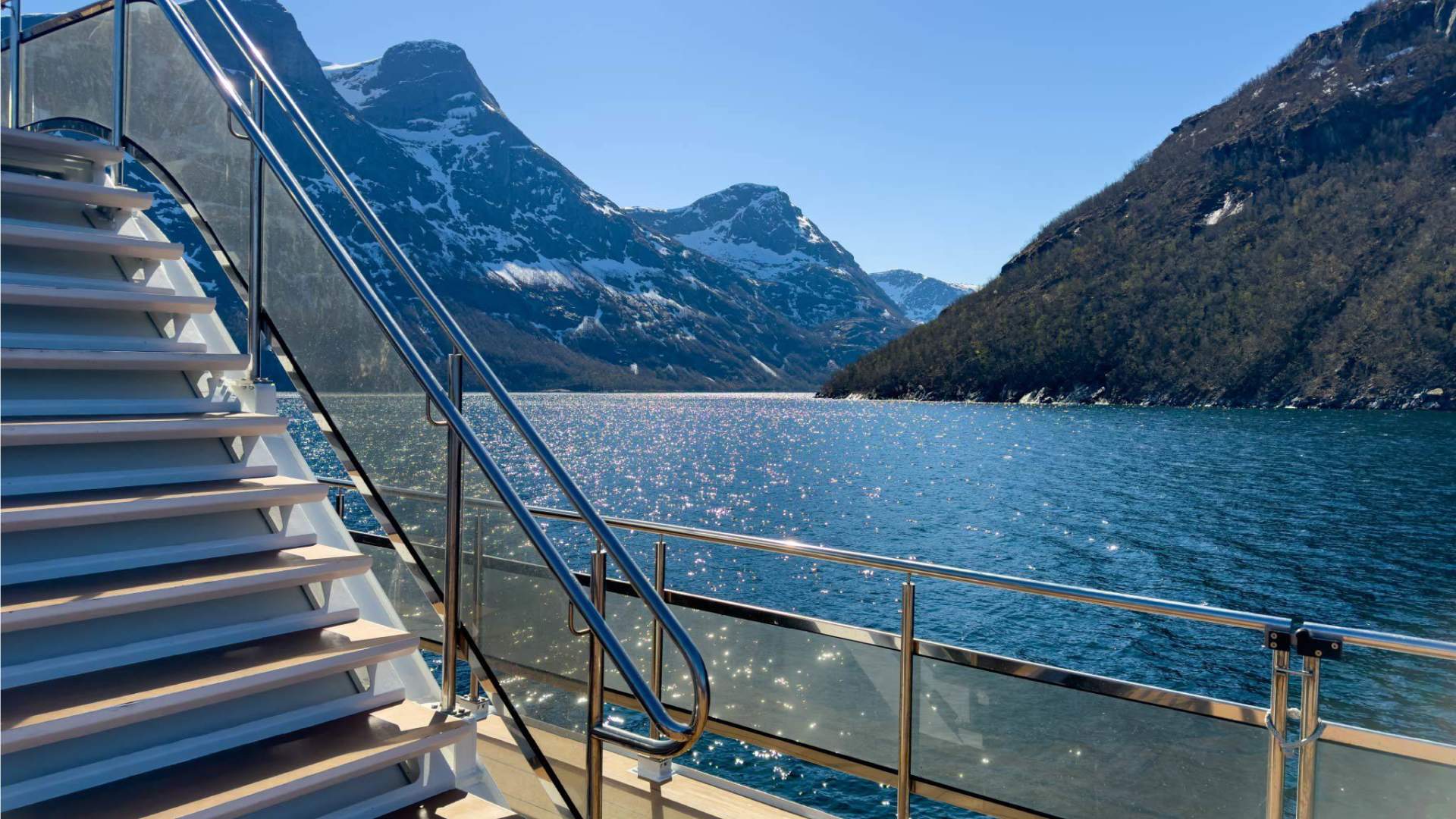 Kjerringøy & Nordfjord Cruise - Bodø - Brim Explorer