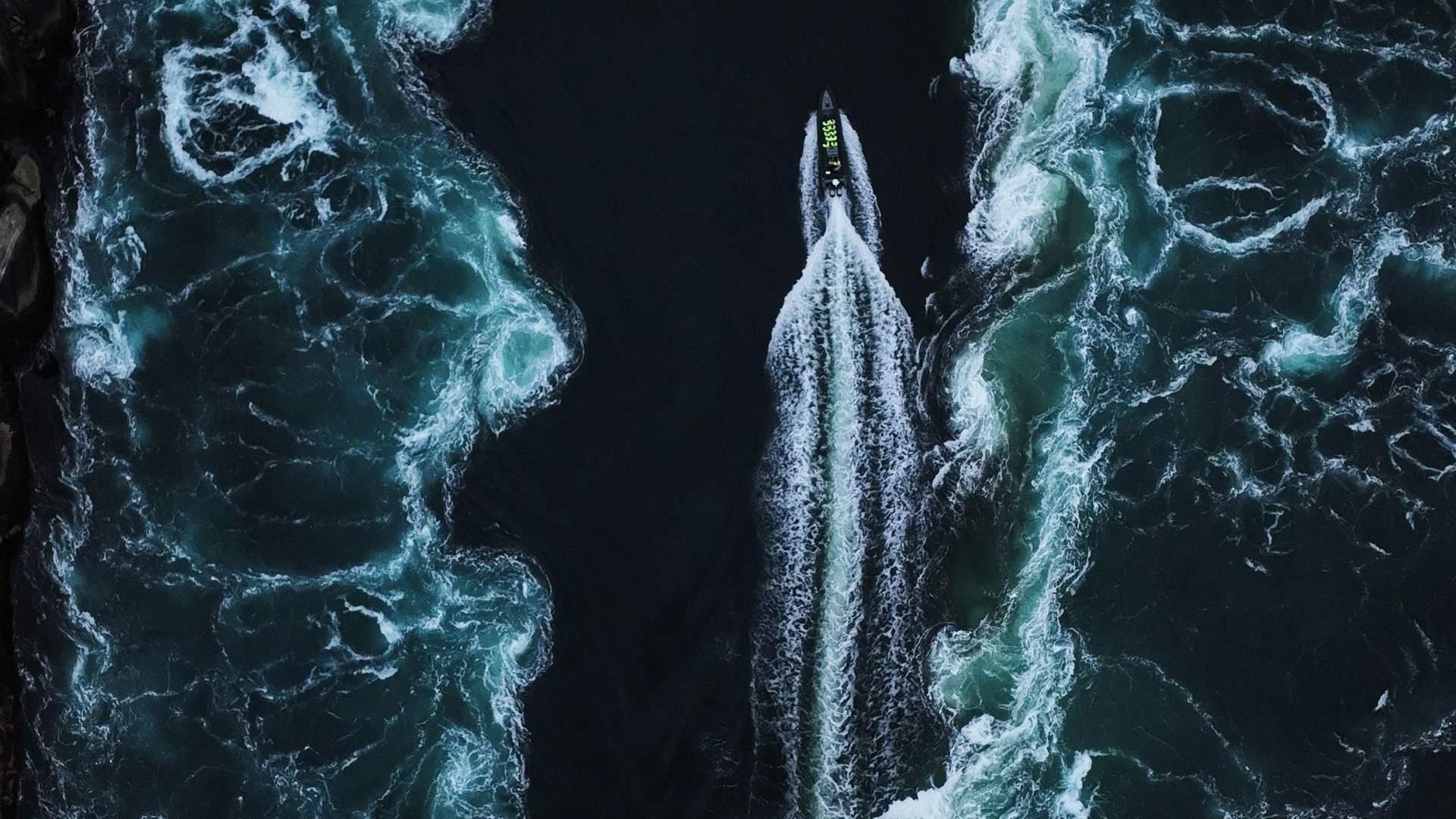 RIB to Saltstraumen with Sea Eagle Safari - Explore Salten