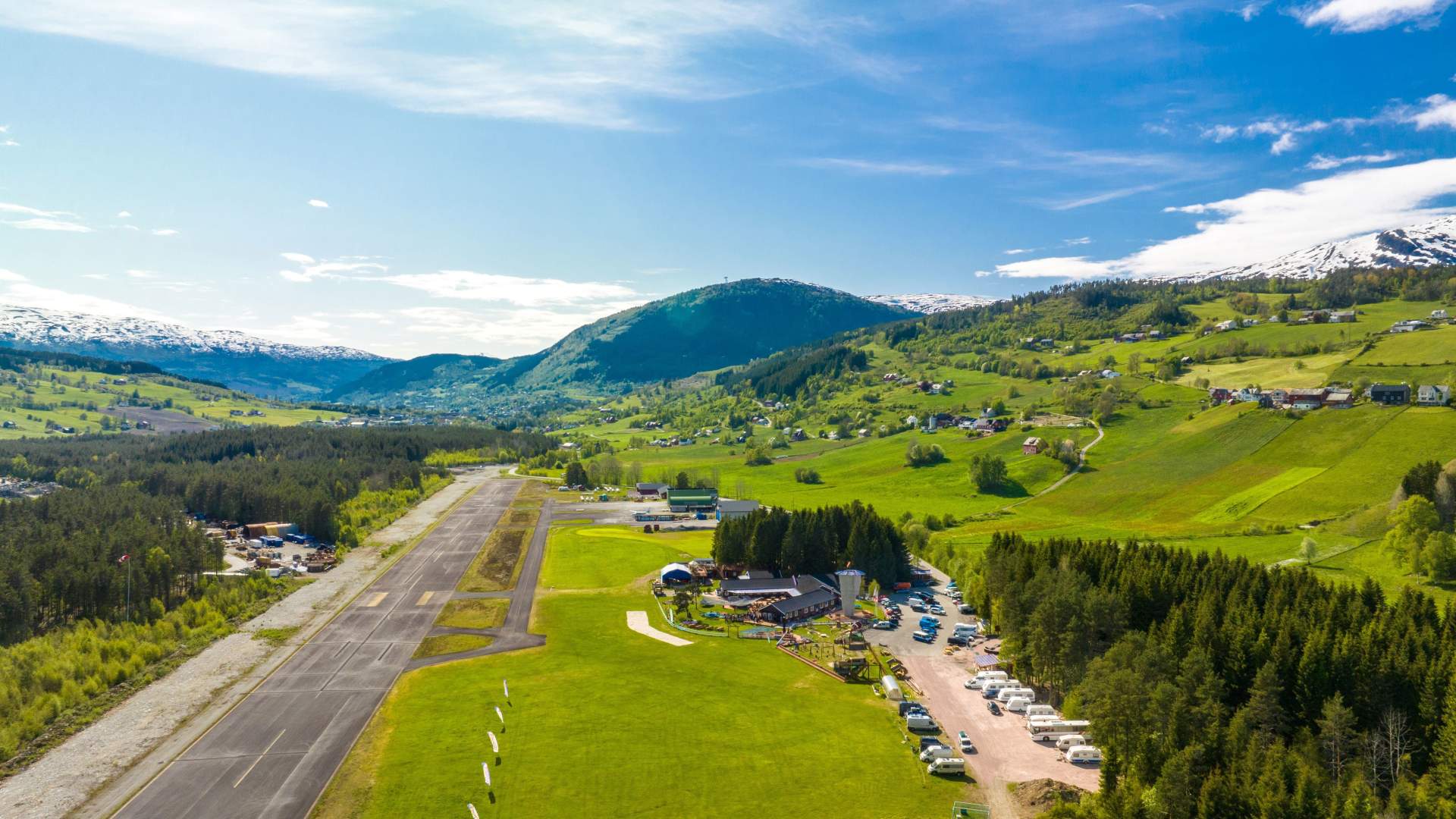 Tandem skydive, Skydive Voss