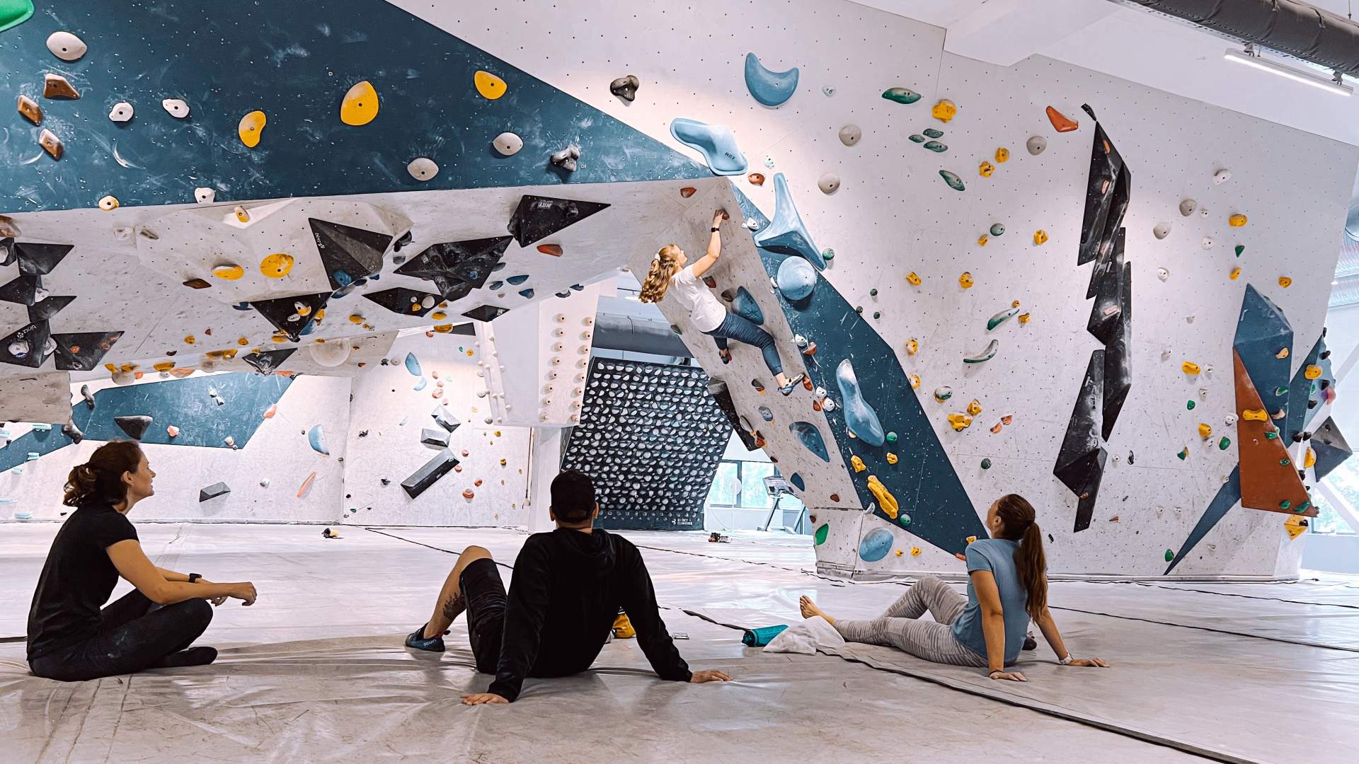 Mørkvedhallen climbing center