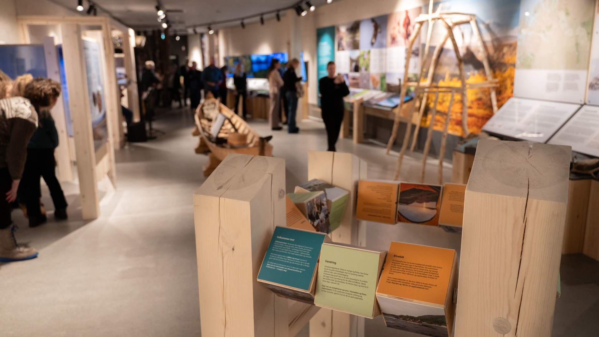 The exhibition - Fantastic Reisa