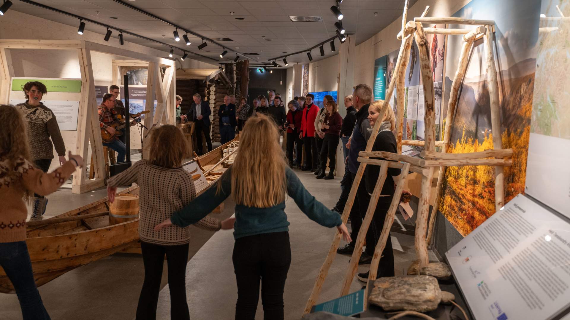 The exhibition - Fantastic Reisa