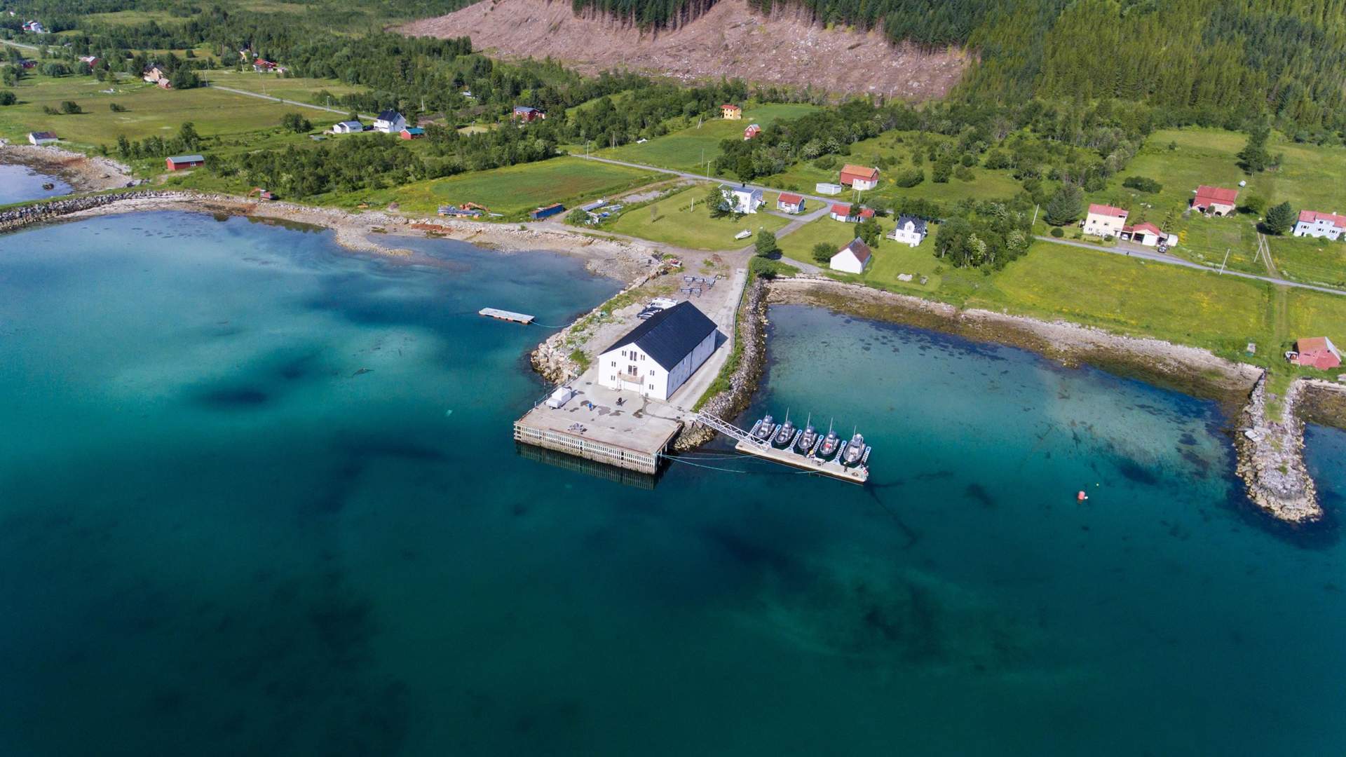 Arctic Ocean Lodge