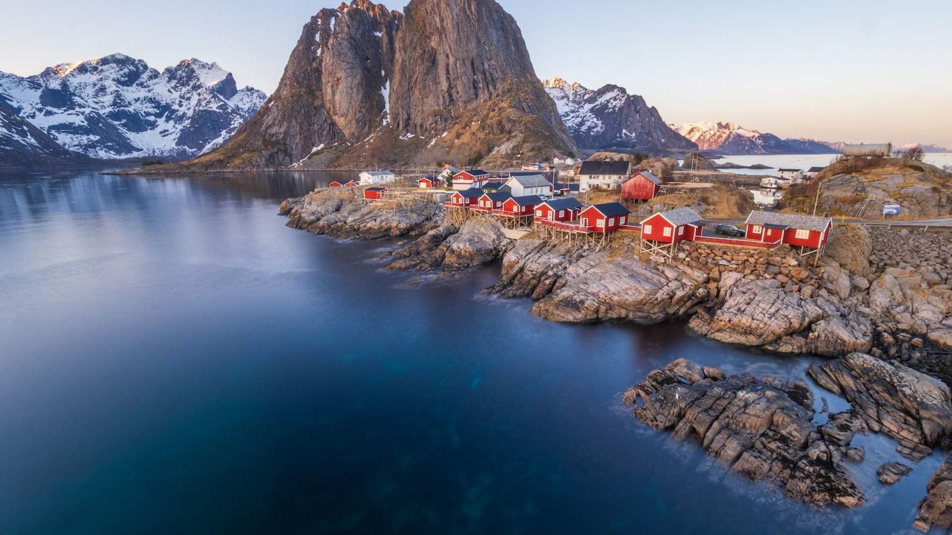 Lofoten Iconic Photo Spots - Lofoten Luminance