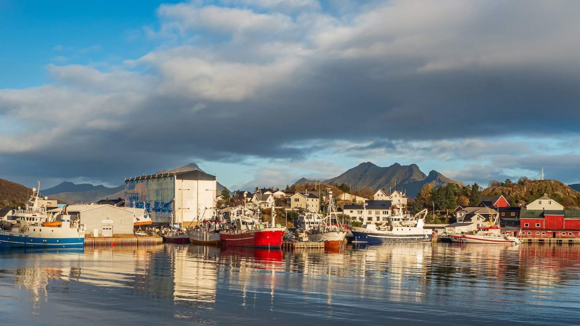 Lofoten Iconic Photo Spots - Lofoten Luminance