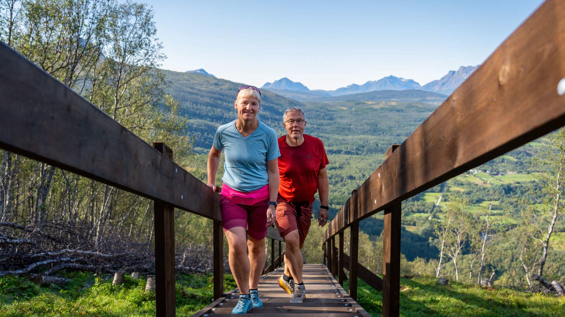 The Midnight Sun Hiking Steps