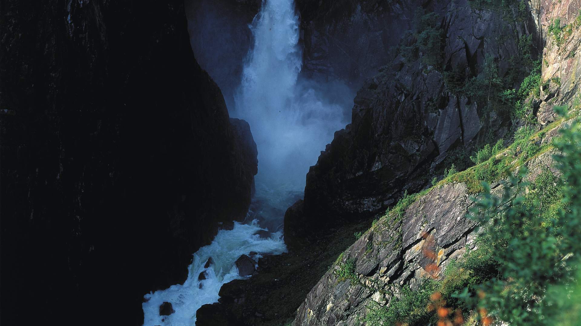 rjukanfossen4ÅT