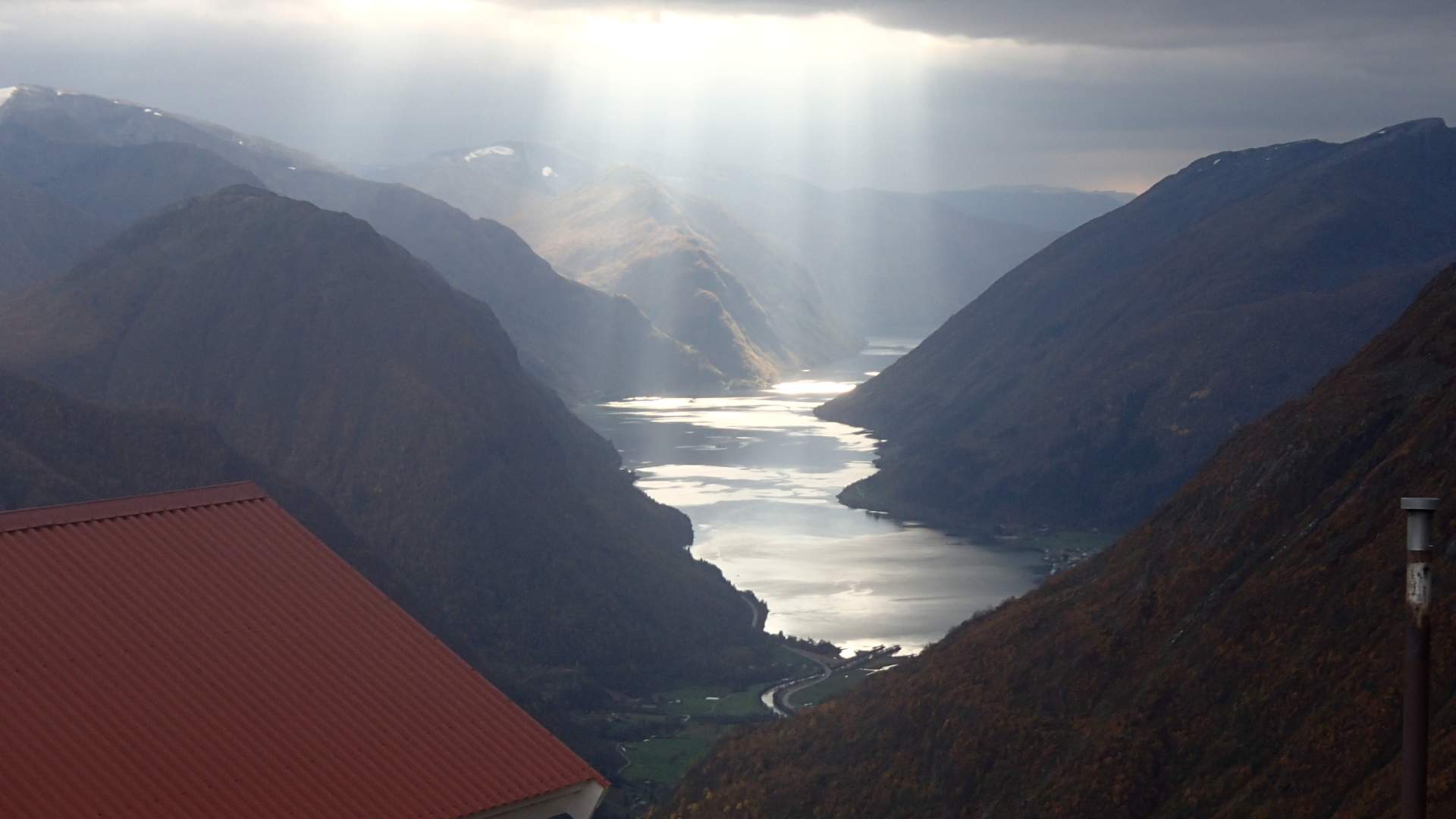 Flatbrehytta høgfjellshytte, Fjærland