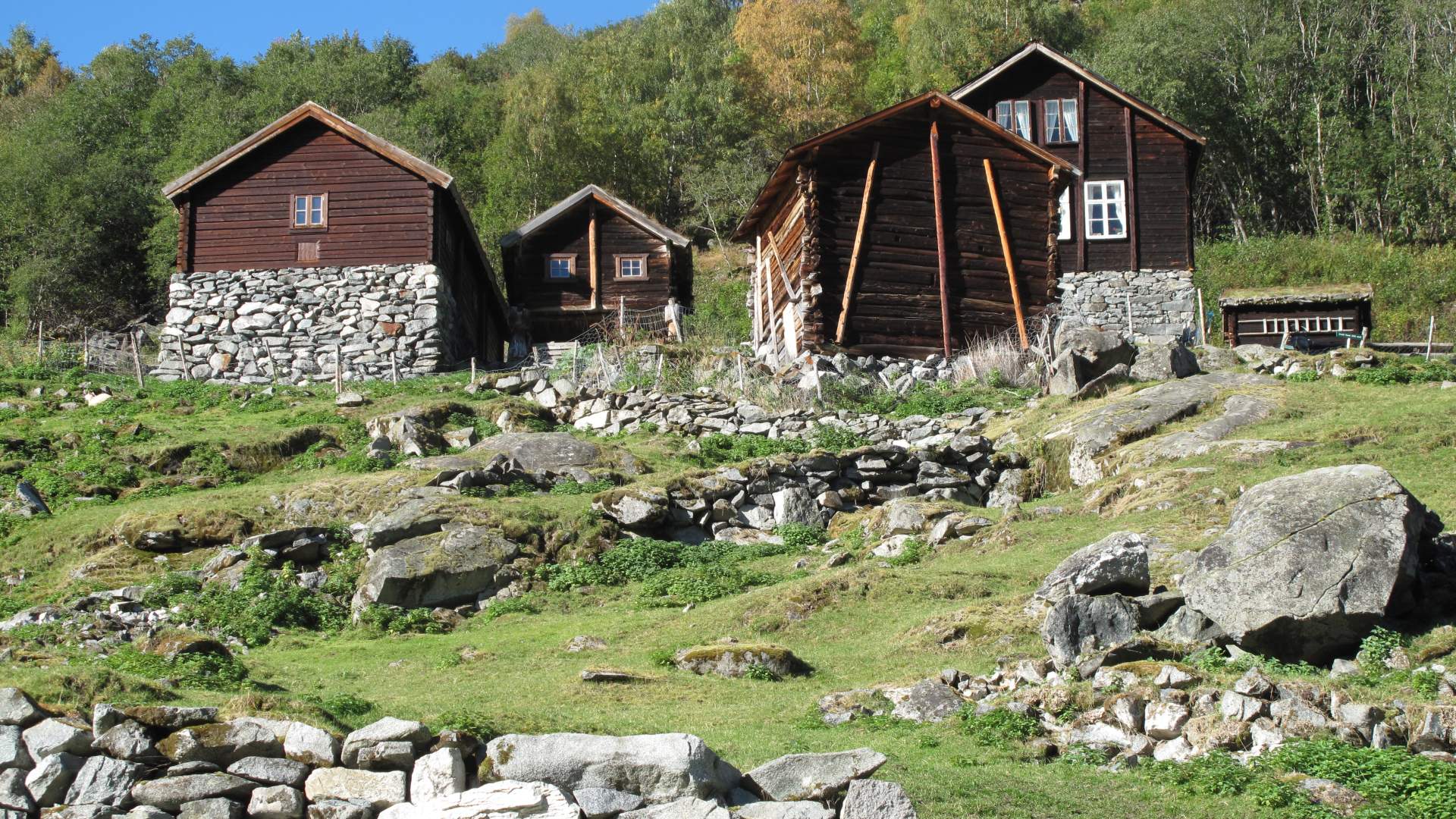 Avdalen Gard, Årdal