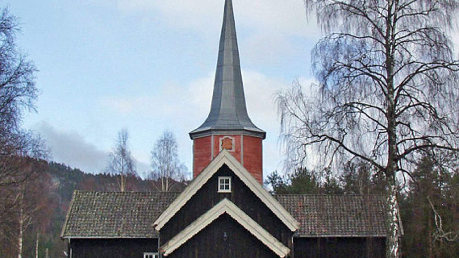 Flesberg stavkirke1