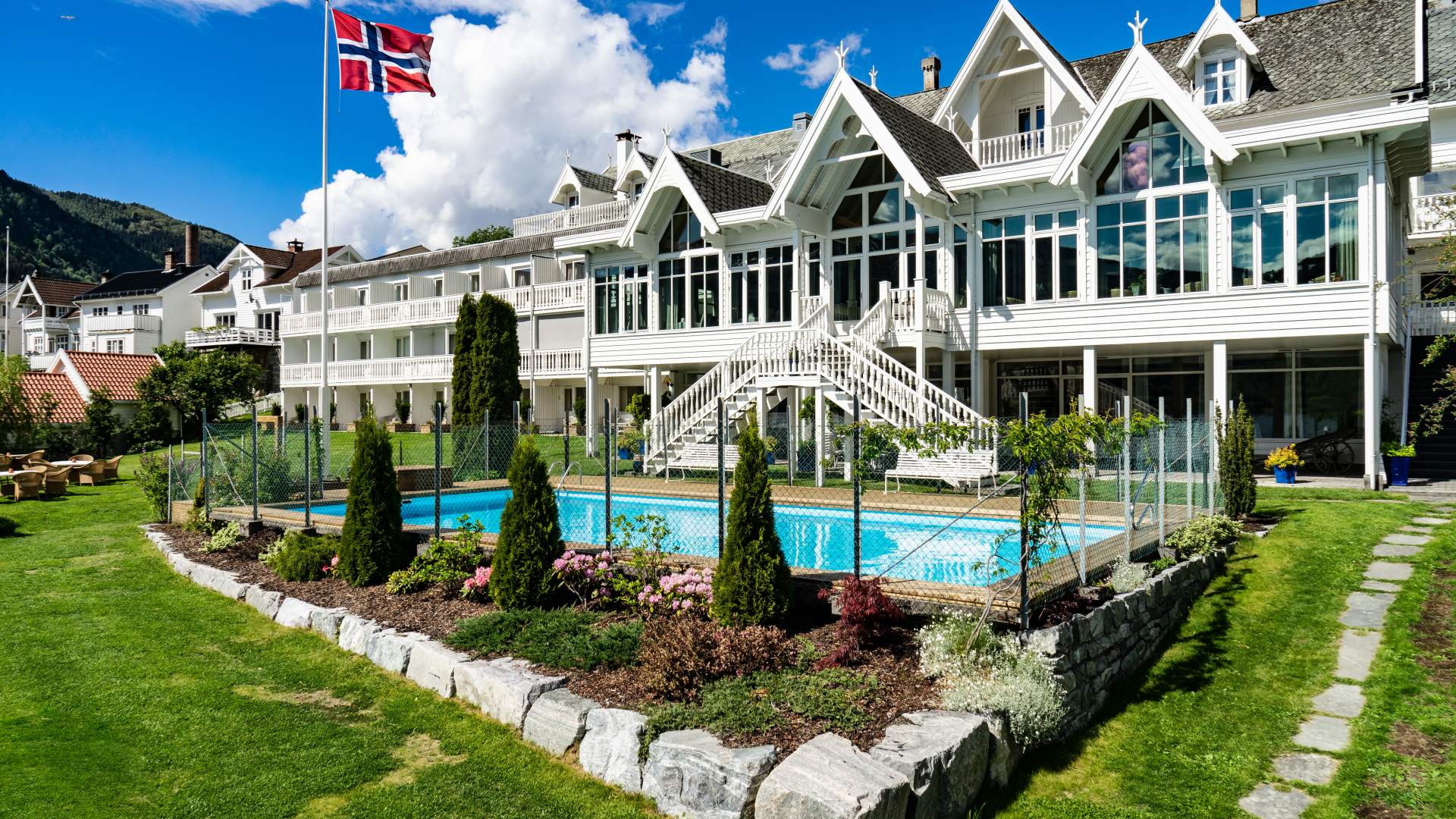 Hofslund Fjordhotell, Sogndal
