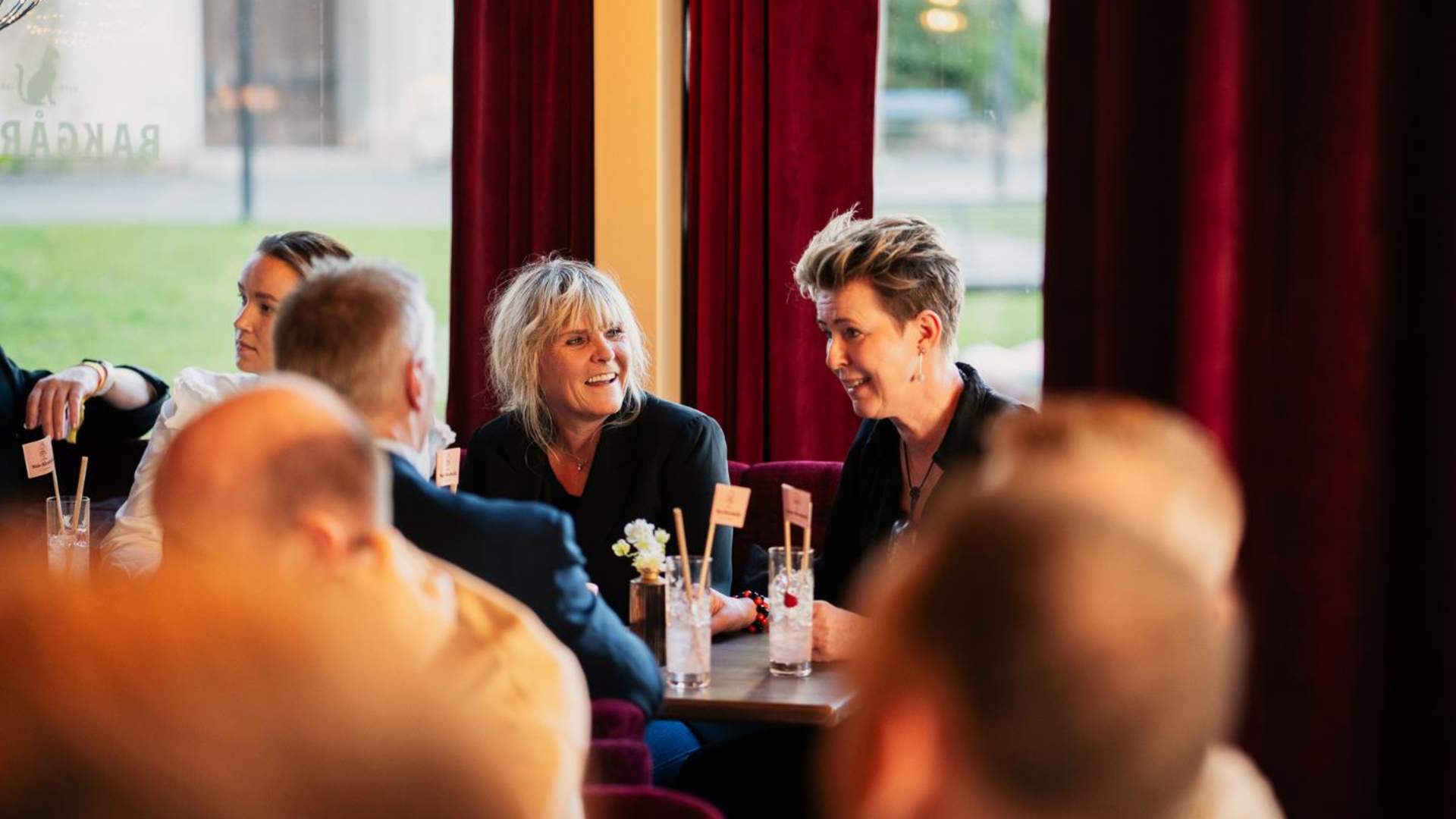 Bakgården Bar