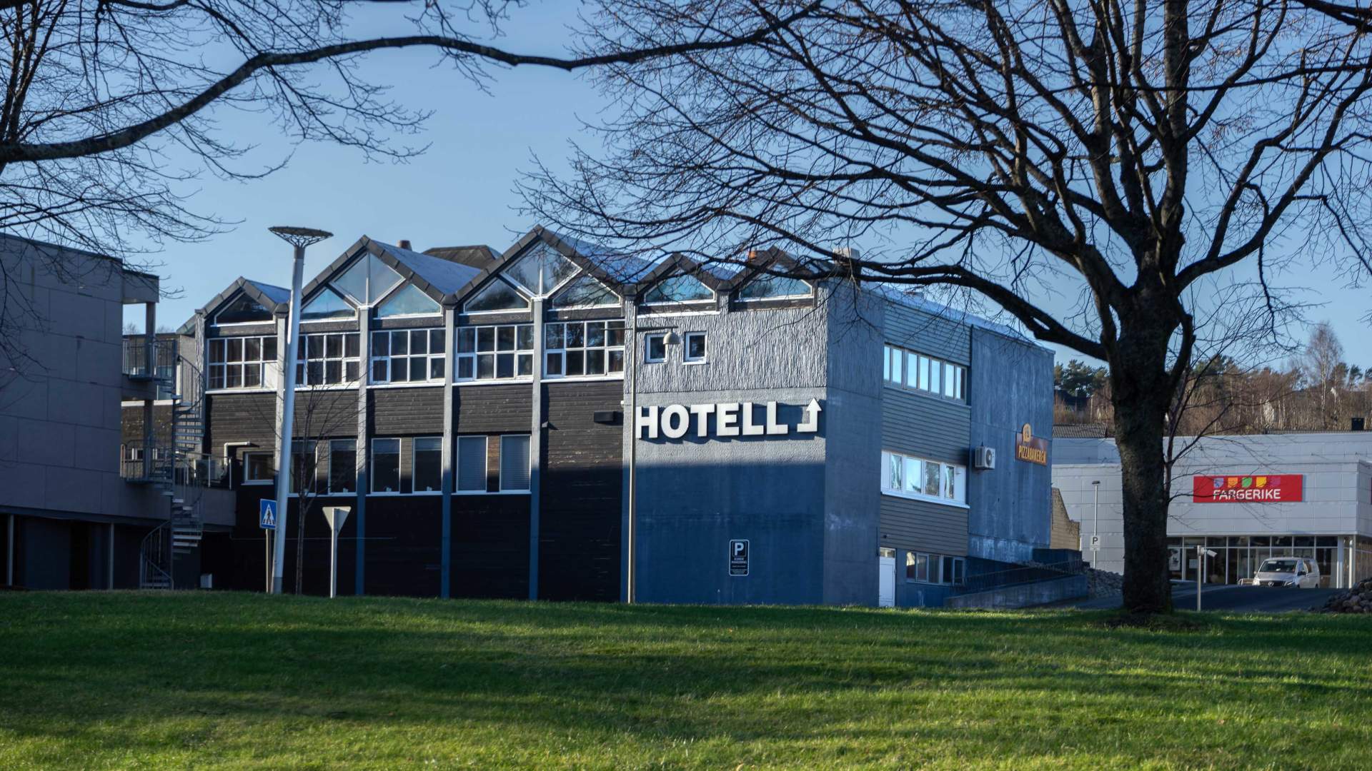 1 - Husnes Sentrum Hotell