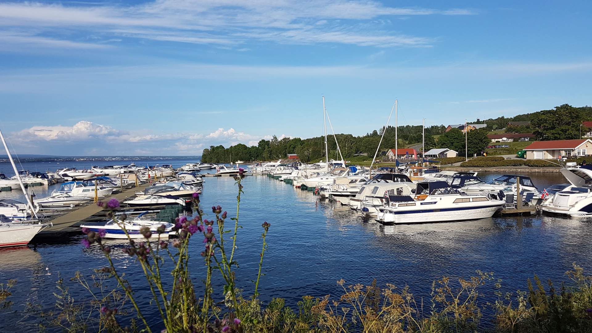 Øya Maritim på Helgøya - båthavn