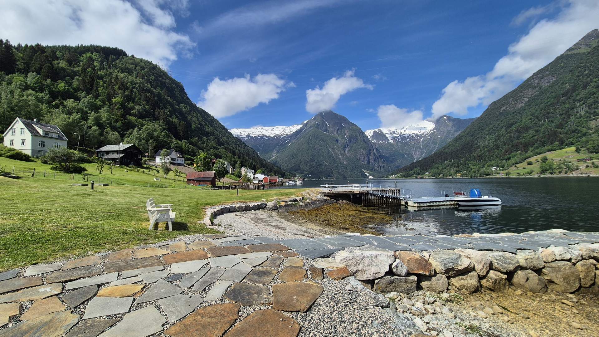 Sognefjord Cabins, Balestrand