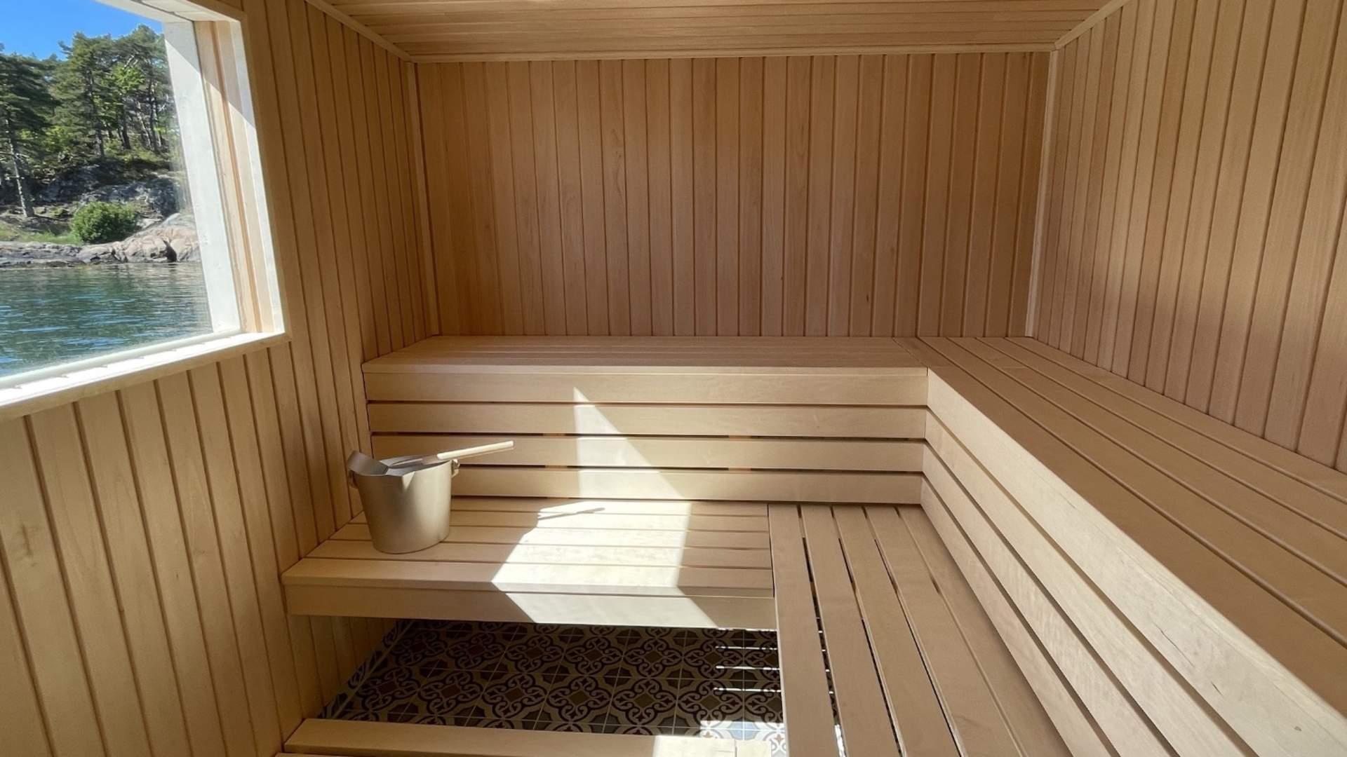 Badstubåt ved Hilda Larsen