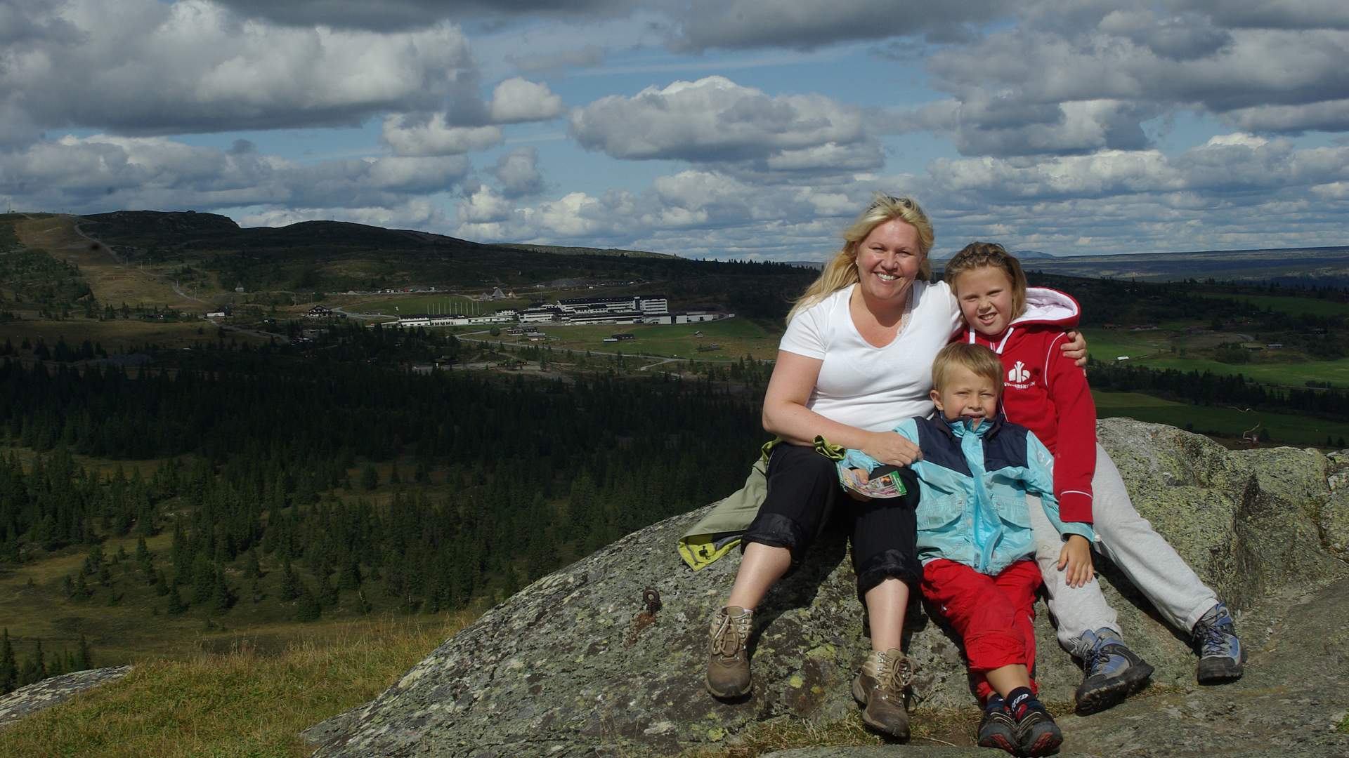 Syningen, Golsfjellet, Gol