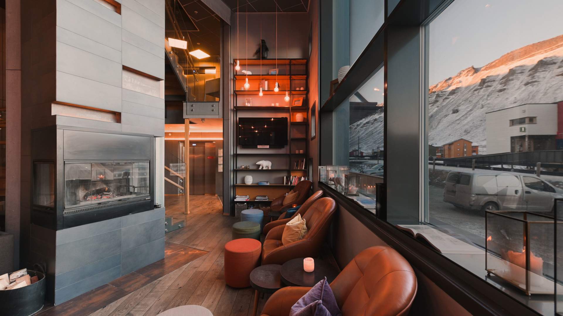 3_Svalbard Hotell Polfareren_lobby_fellesområde (4)