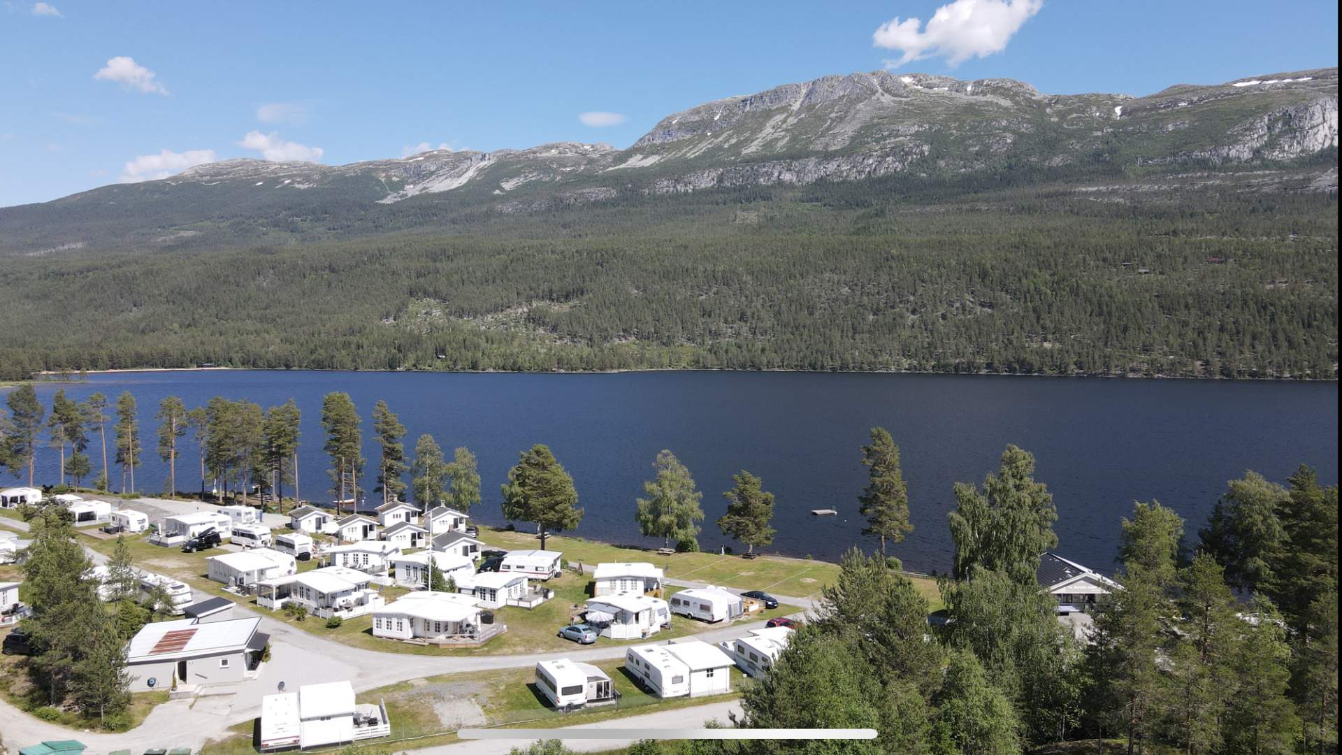 42E893CD-FB74-4001-86BD-9698DFE932CA